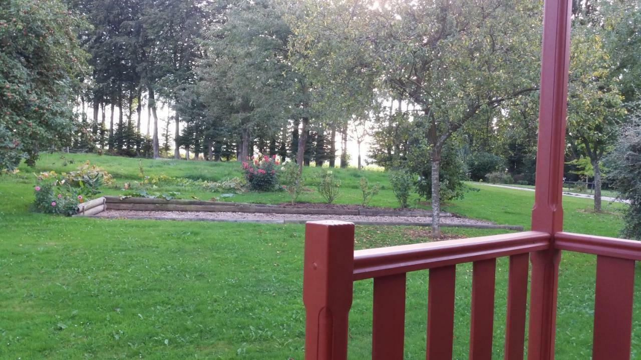 Roulotte Gabi Hotel Rouville  Eksteriør billede